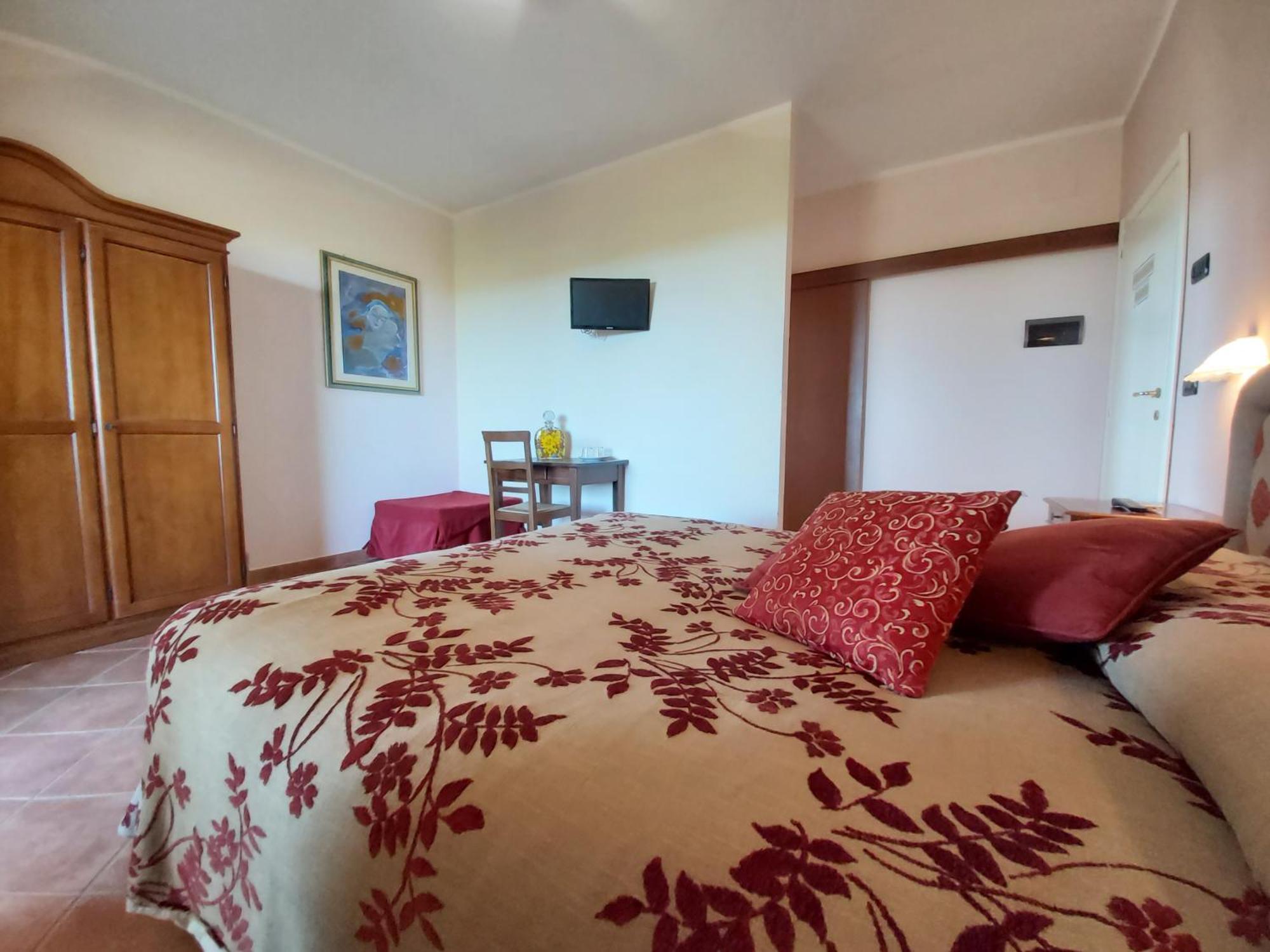 Agriturismo - B&B L'Acquacotta กาส์ตีจลิโอเน เดลลา เปสกายา ภายนอก รูปภาพ