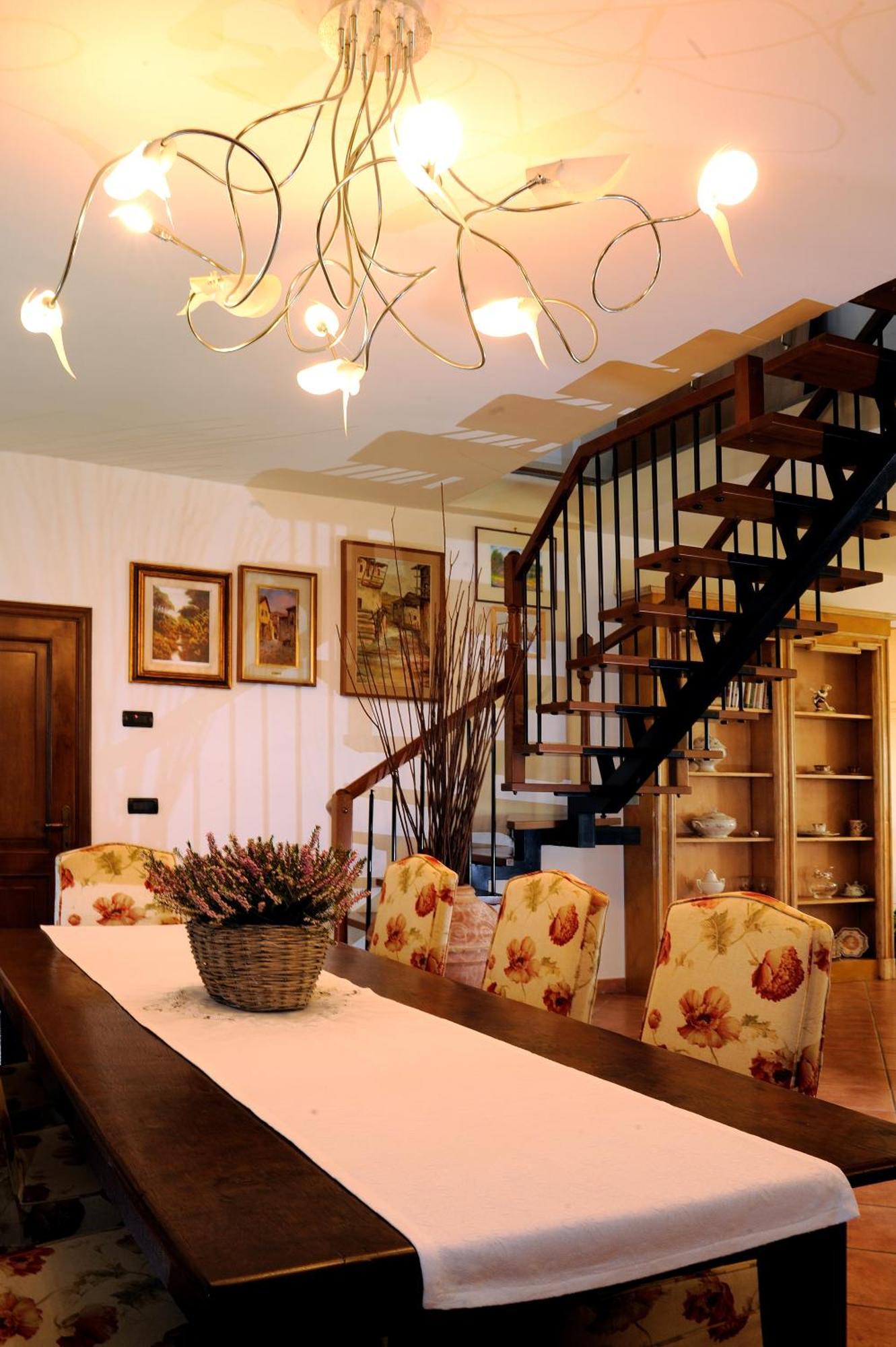 Agriturismo - B&B L'Acquacotta กาส์ตีจลิโอเน เดลลา เปสกายา ภายนอก รูปภาพ