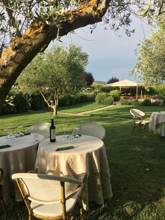 Agriturismo - B&B L'Acquacotta กาส์ตีจลิโอเน เดลลา เปสกายา ภายนอก รูปภาพ