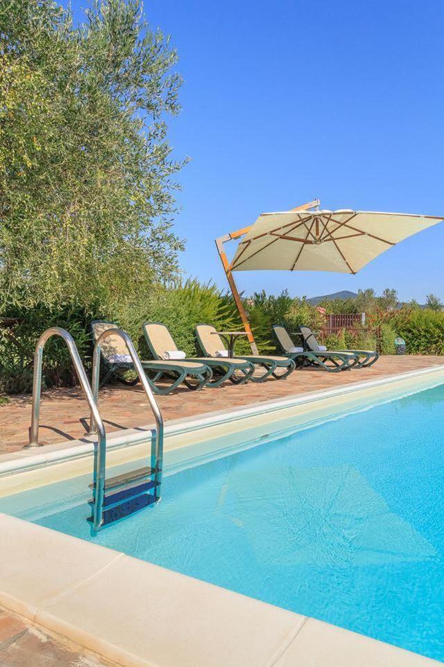 Agriturismo - B&B L'Acquacotta กาส์ตีจลิโอเน เดลลา เปสกายา ภายนอก รูปภาพ