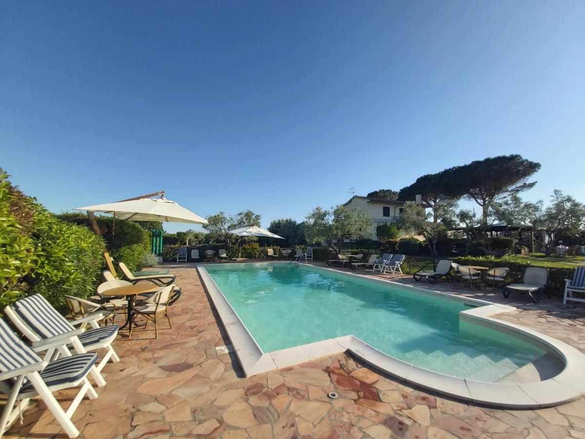 Agriturismo - B&B L'Acquacotta กาส์ตีจลิโอเน เดลลา เปสกายา ภายนอก รูปภาพ