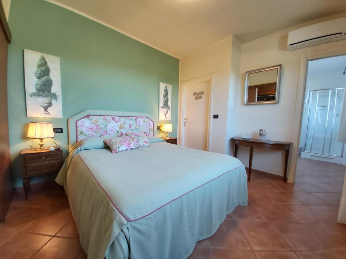 Agriturismo - B&B L'Acquacotta กาส์ตีจลิโอเน เดลลา เปสกายา ภายนอก รูปภาพ